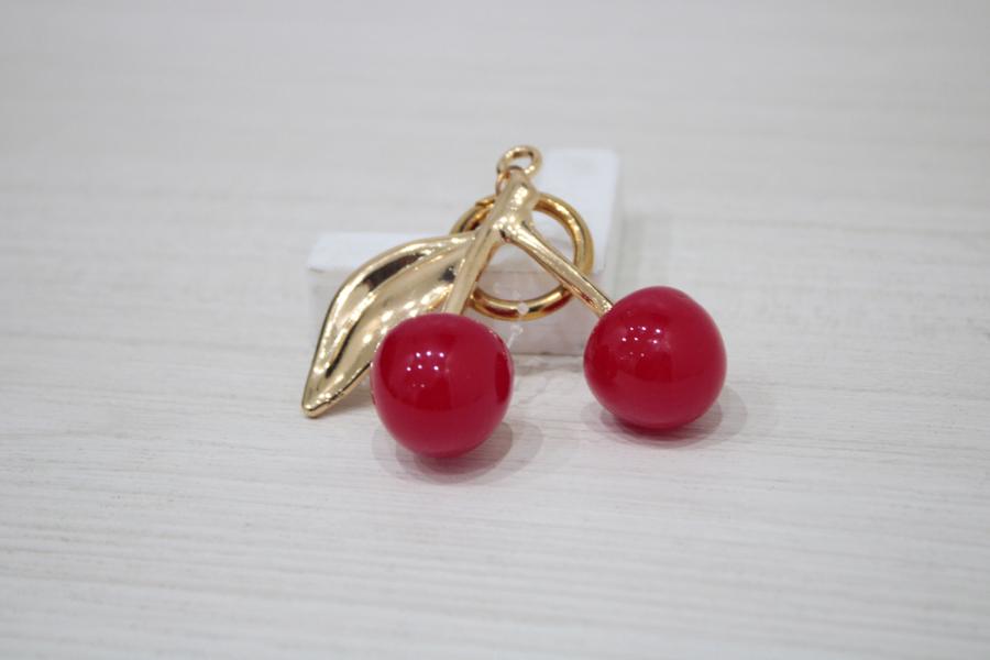 LLAVERO CEREZA MEDIANO