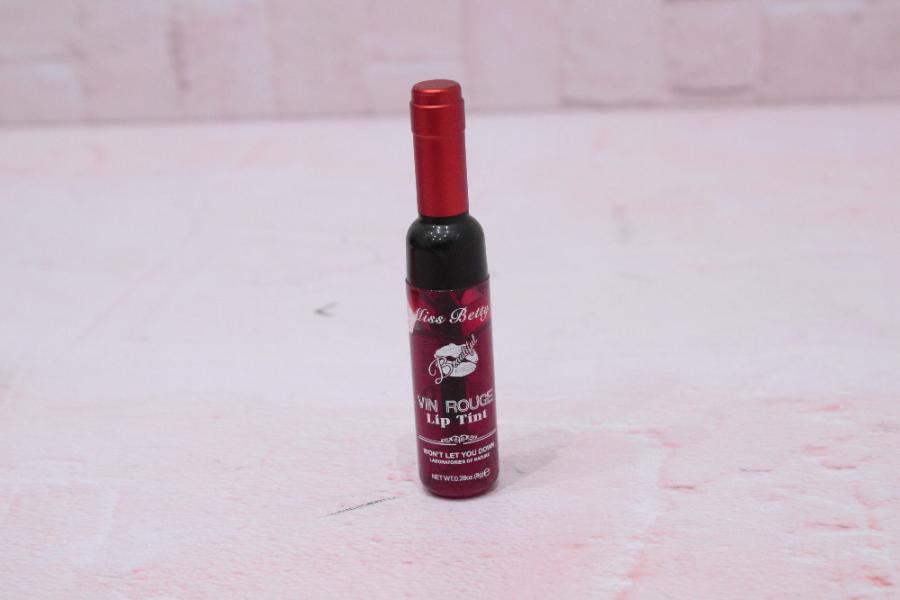 TINTA LABIOS BOTELLA MISS BETTY L3650