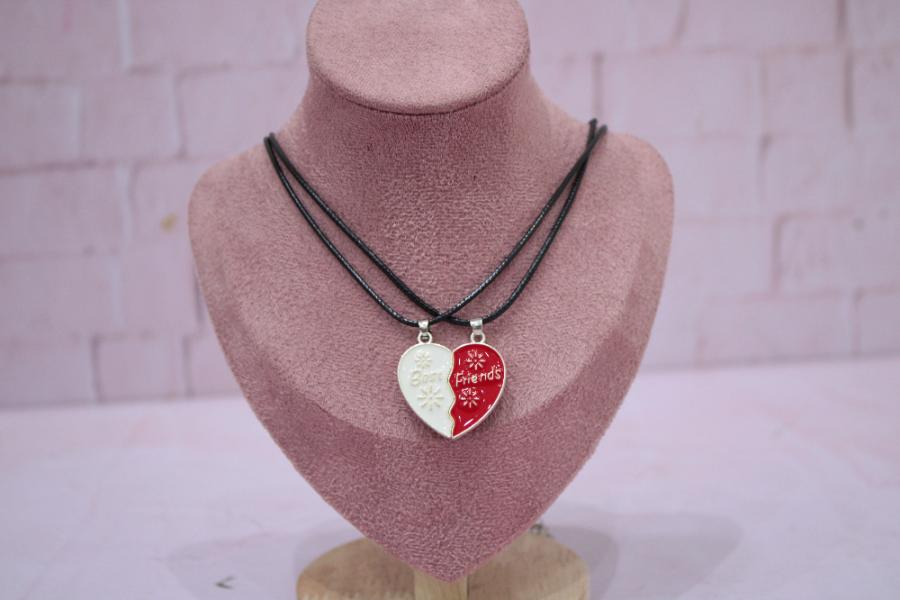COLLAR PAREJAS BISUTERIA
